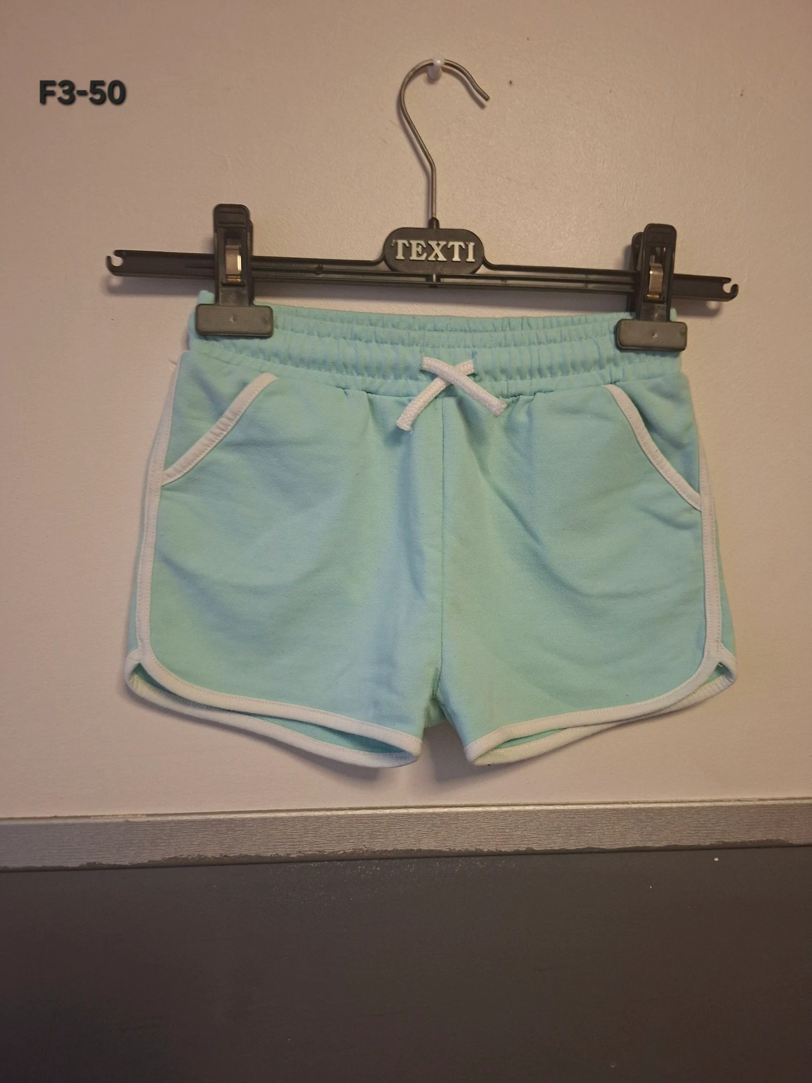🌷F3-50🌷Short de sport PRIMARK CARE bleu menthe – Taille 6/7 ans (122 cm) | Confort, douceur & style pour l'été🌷